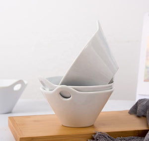 Japansk Dybt Skål med Dobbelt Øre Håndtag – Hvid, Minimalistisk Design